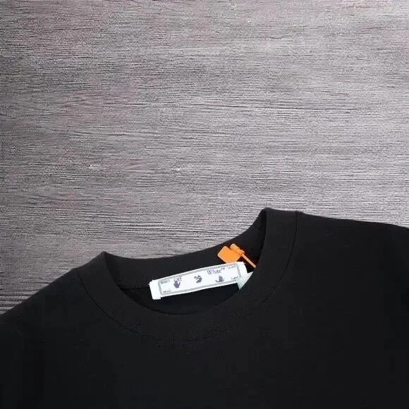 Off-White Men's Black Short Sleeve T-Shirt - Picture 4 of 4